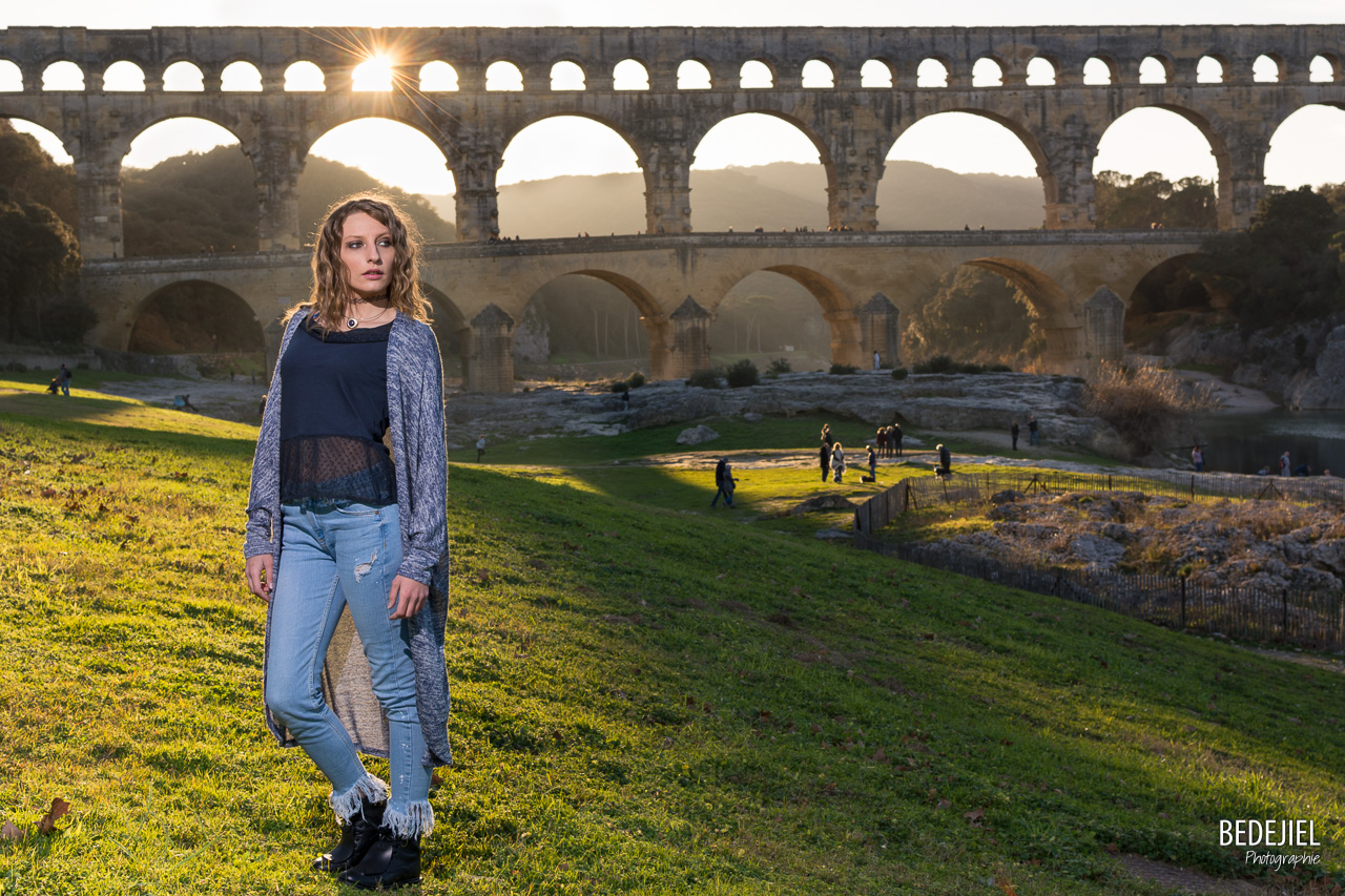 Portrait Femme Pont du Gard